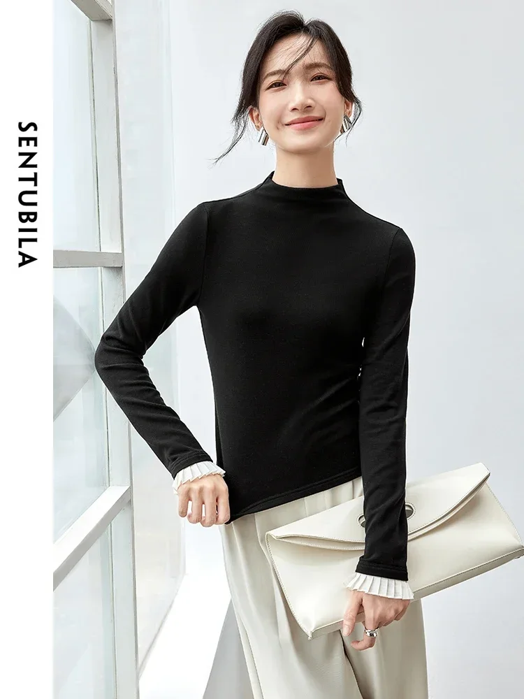 تي شيرت نسائي منسوج من القطن النحيف من SENTUBILA لخريف 2025 مُزين بقطع القماش من الدانتيل بنصف ياقة عالية تي شيرت نسائي أساسي متين 143T56536