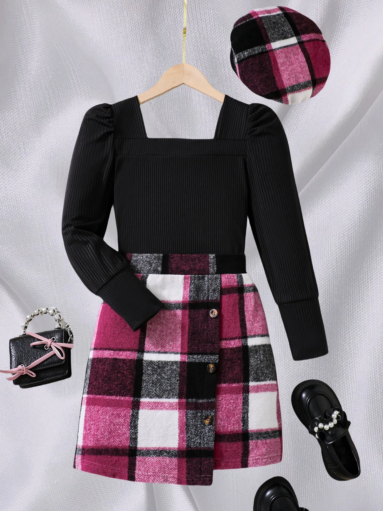 Autumn children's three-piece set for girls square collar black bubble long sleeve top plaid irregular skirt beret fashion sexy