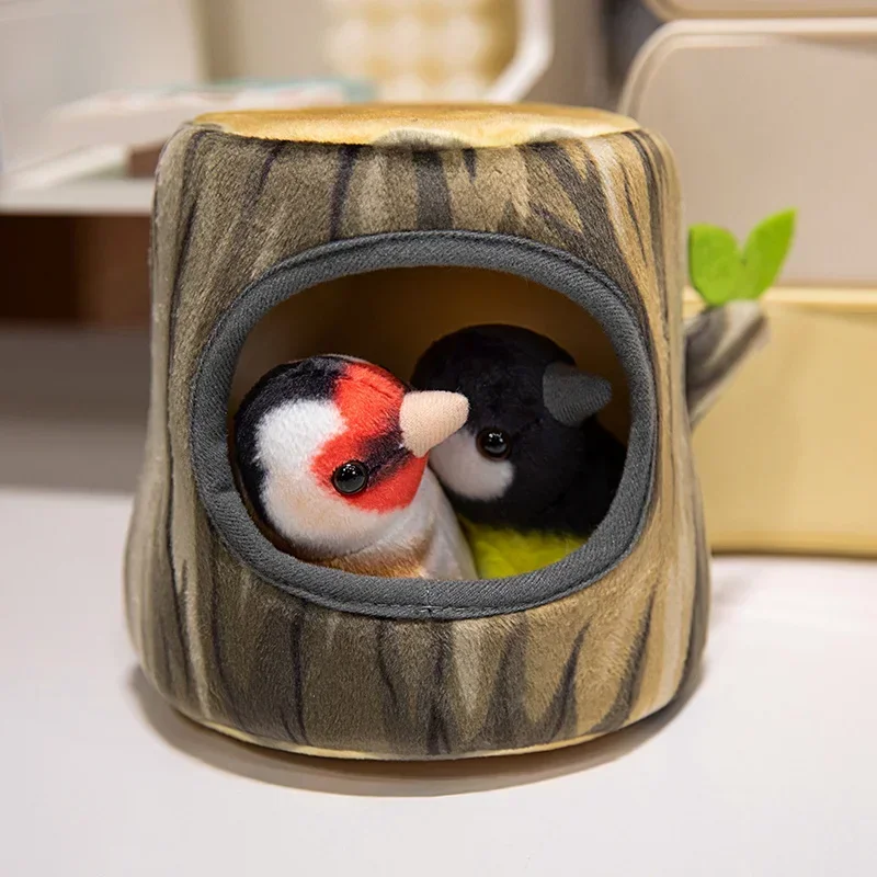 10Cm Kleine Vogels In De Boomstronk Pluche Speelgoed Kleurrijke Vogel En Nest Combinatie Pluche Speelgoed Home Decor Cadeau