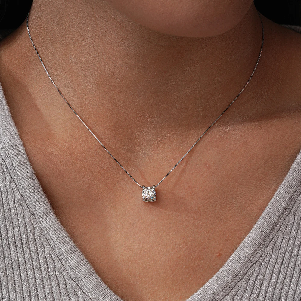 

TEMGF Moissanite Pendant Necklace 925 Silver O Chain Box Chain Plated 18K Gold for Women Neck Classic Jewelry Gift GRA Certified