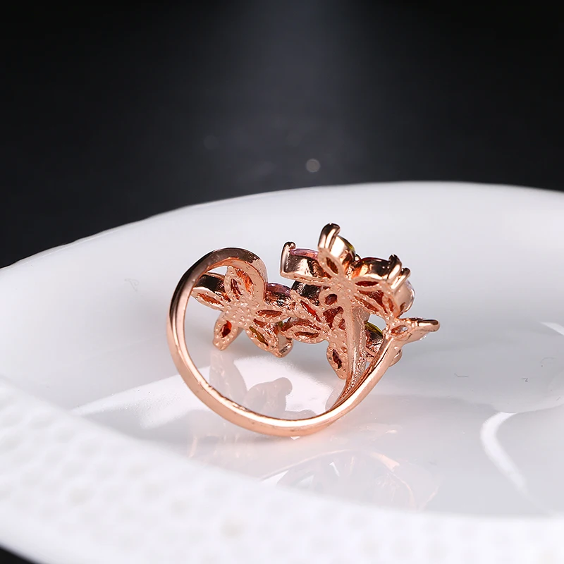 SUGO 2022 New Fashion Beautiful Rose Gold Color Zirconia Flower Open Adjustable Rings for Trend Women Dinner Jewelry Accessories