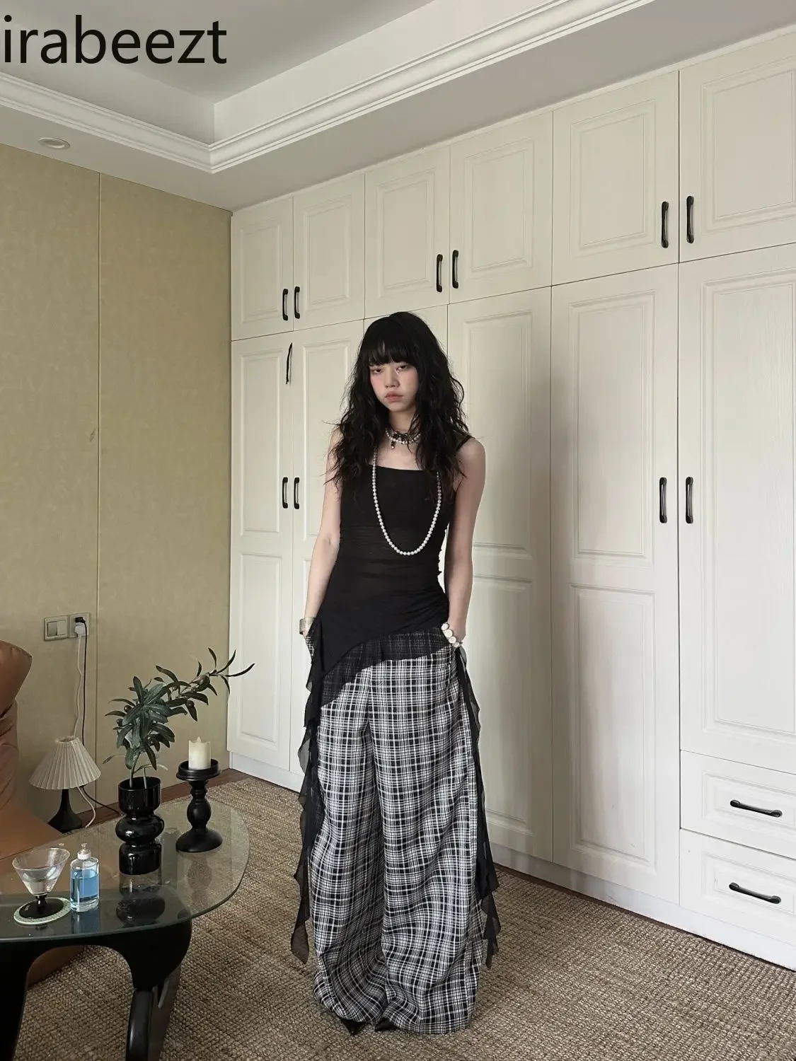 

Black Irregular Hem Side Pleated Halter Vest Female Summer Spice Girl Ruffle Edge Streamer Sleeveless Top Solid Color Camisoles
