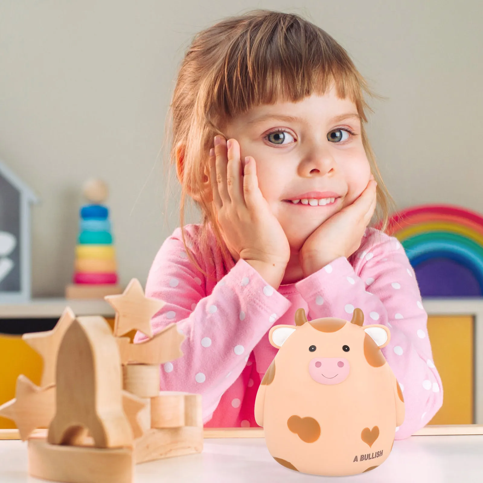 Urocza skarbonka w kształcie krowy, kompaktowa skarbonka dla dzieci, pojemnik na monety na biurko, kreatywna żywiczna skarbonka w kształcie krowy z kreskówki.