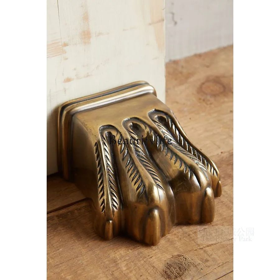 A Cute Swallowing Gold Beast Foot Retro Door Stop Gift