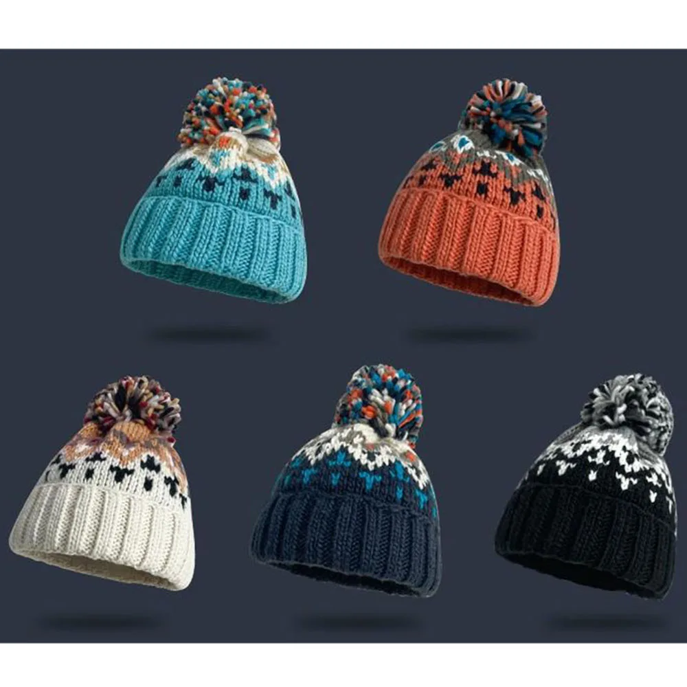 skiing Cashmere Woman Winter Hat Autumn Beanies With Pompom  Warm Wool Skullies Wholesales acrylic beanies winter hat for woman