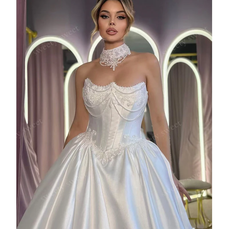 

Graceful Wedding Dress Satin Princess Ball Gown Sleeveless Strapless Customized Bride Button Vestido De Novia Robe MariéE Satin