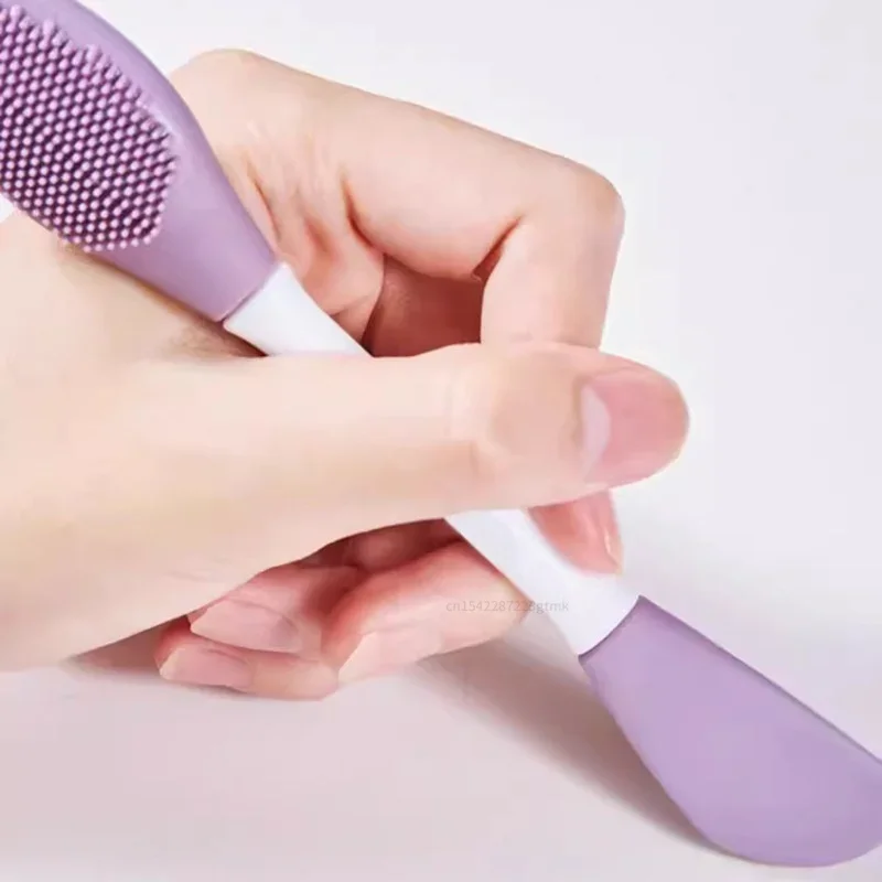 فرشاة قناع الوجه من السيليكون برأس مزدوج، فرش تنظيف تدليك الوجه، أداة مكشطة طبقة الطين ذاتية الصنع للعناية بالوجه