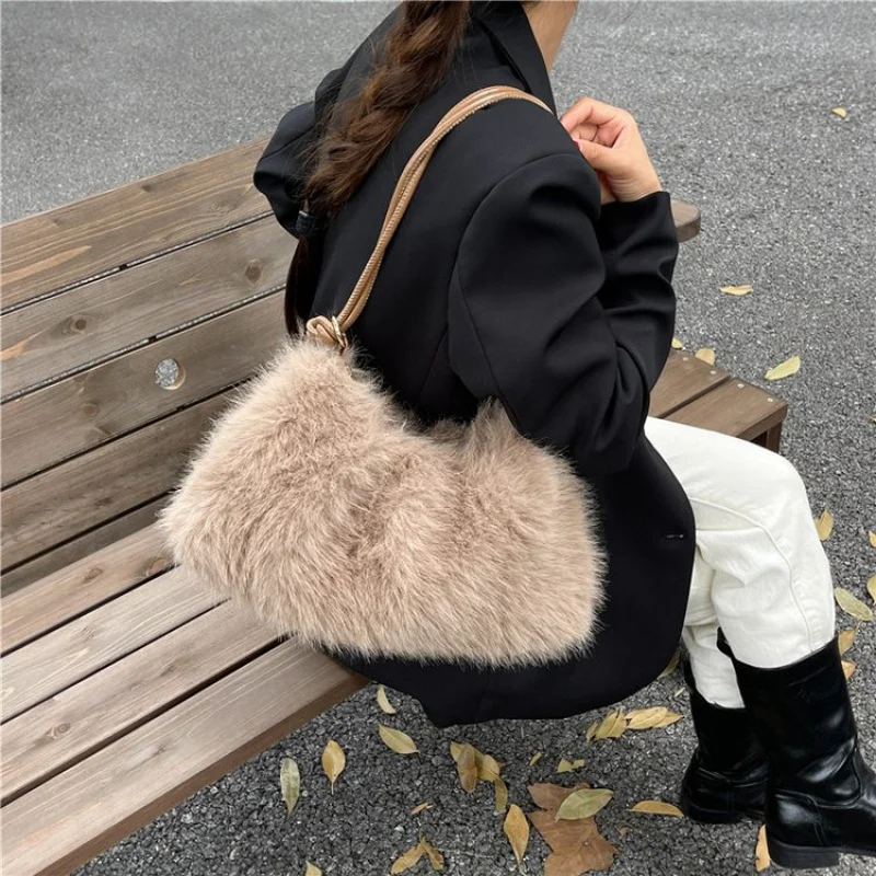 

2025 New High-end Luxury Brand Ladies Leather Shoulder Bag Famous Designer Simple Paris Elegant​