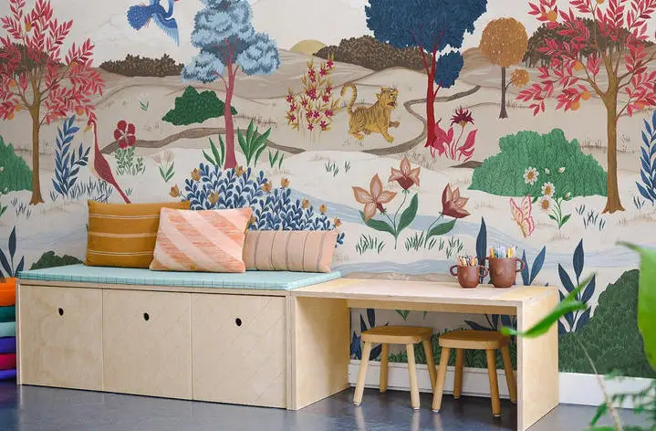 Customized high-end European style beige forest animal mural TV bedroom living room jungle bird tiger decoration 3d wallpaper