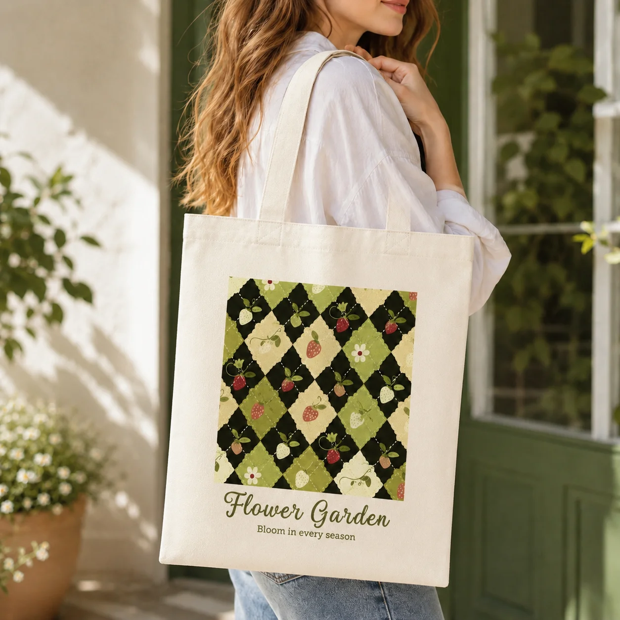 Vintage Rhombus Strawberry Flower Garden Canvas Tote Bag Cute Floral Fruit Print Shoulder Bag Reusable Casual Shopping Handbag