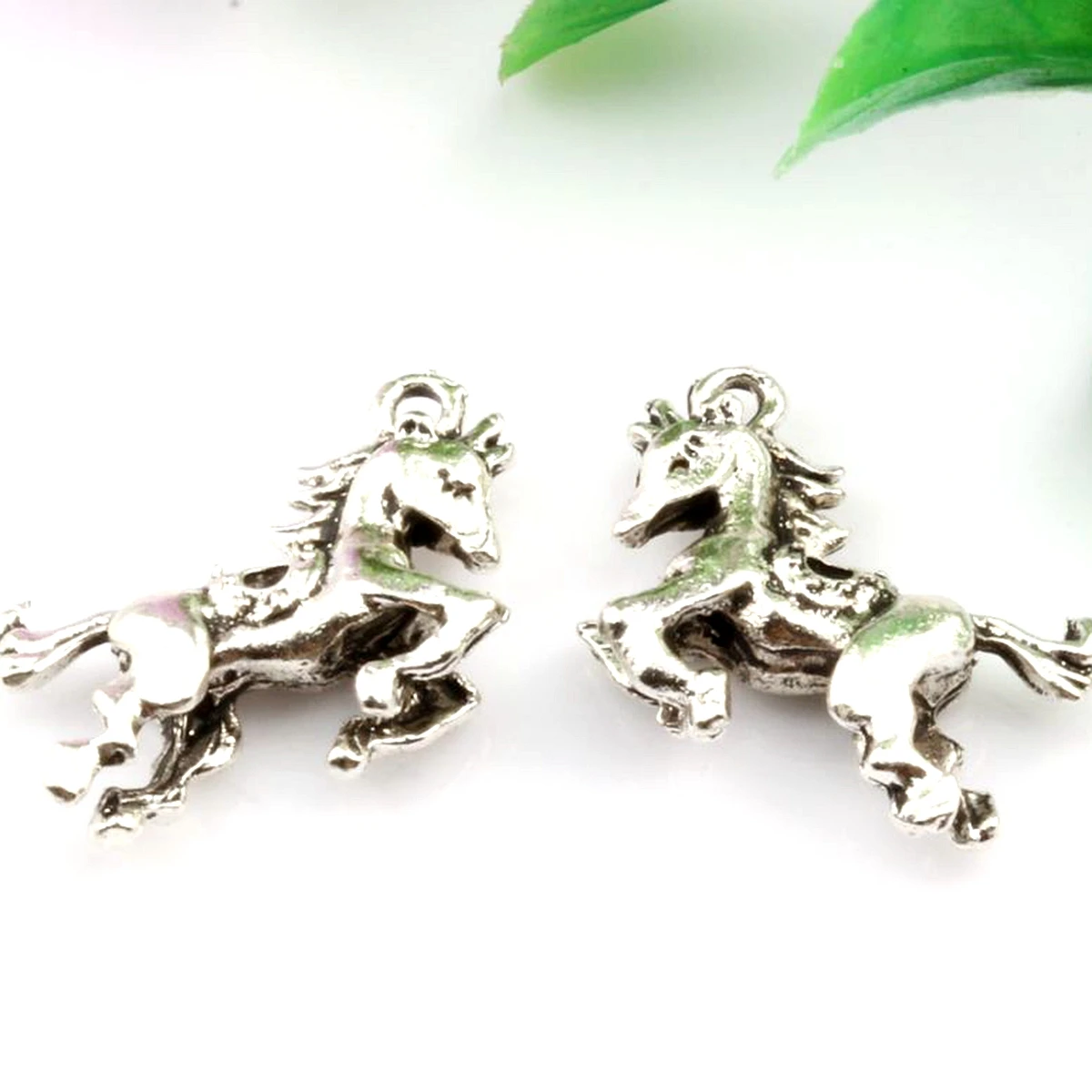 

20Pcs Zinc Alloy Horse Pendants For Jewelry Making Findings 18x22mm