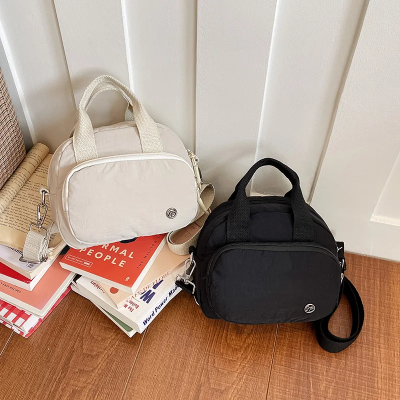 

Легкая нейлоновая сумка через плечо на молнии для женщин: модная, элегантная, повседневная мини-сумочка с карманами