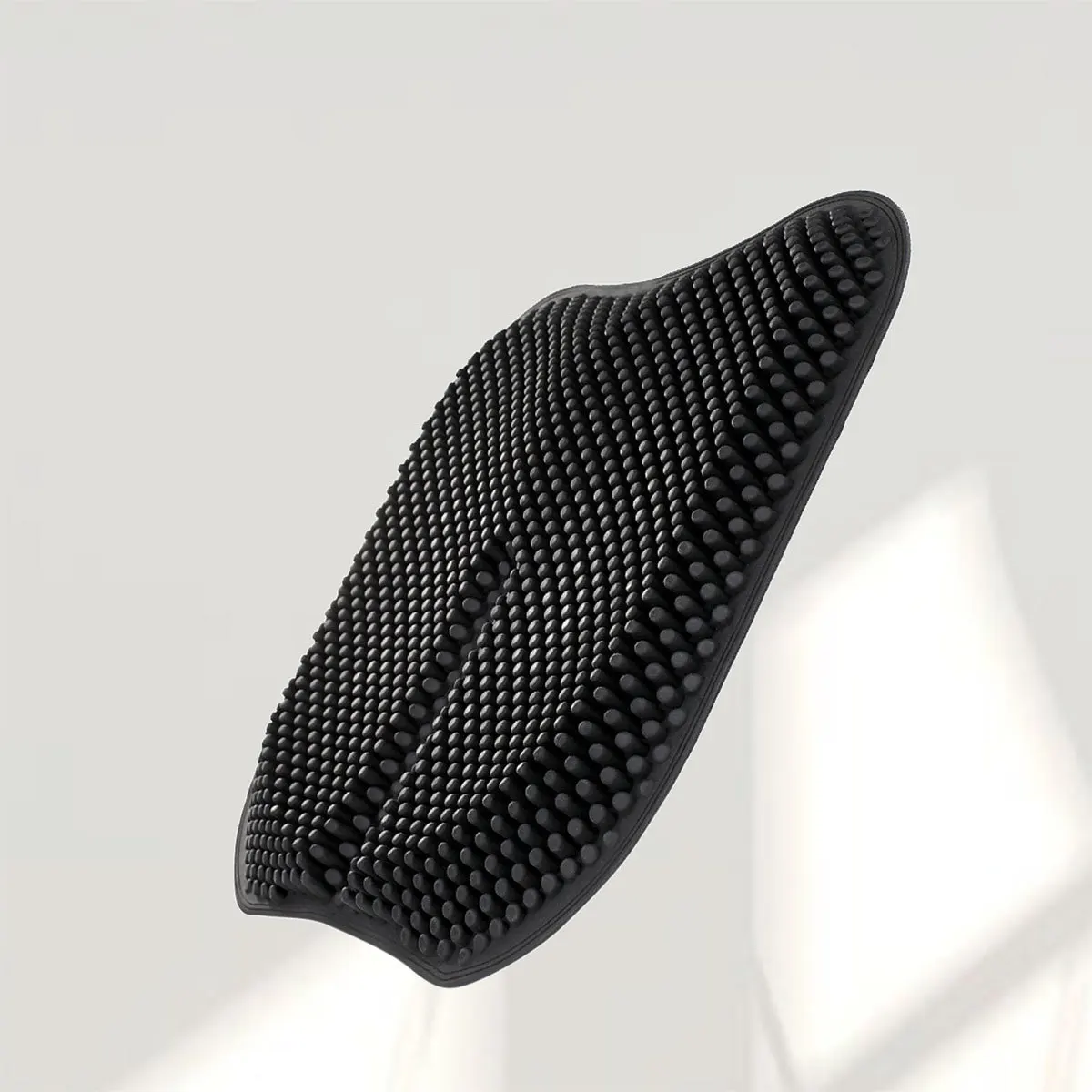 Breathable Car Silicone Massage Cushion Black Comfortable Non-Slip Support Seat Cushion Cool Air Circulation Suitable for All