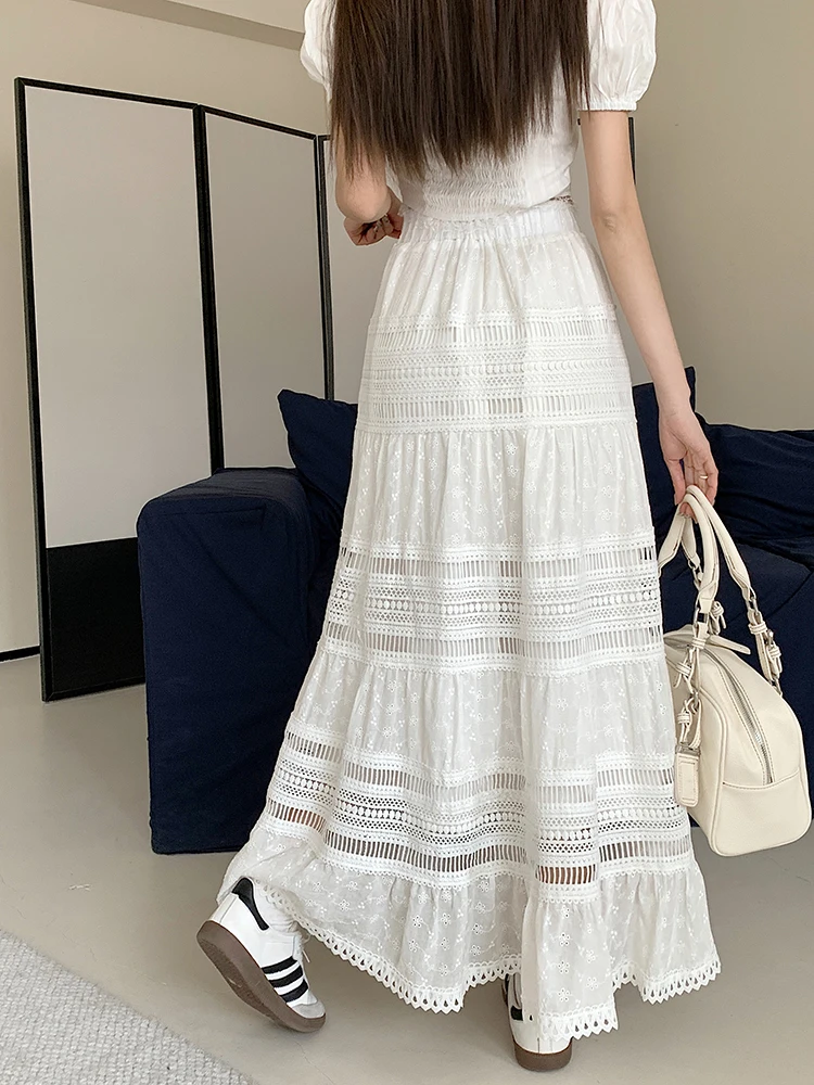 Heavy Industry Hollow Out Embroidered Cotton White Skirts Women Long Maxi Skirt 2024 New Fashion Vintage Patchwork A-Line Skirt