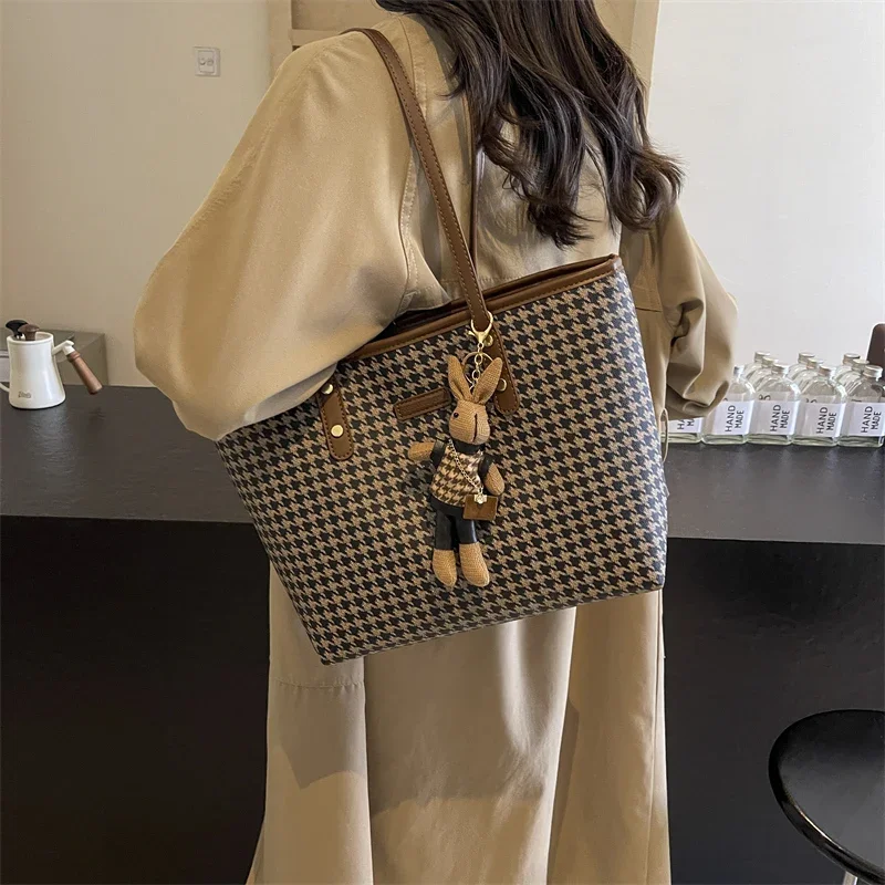 Large Capacity Shoulder Bags 2024 New Fashion Soft Pu Leather Plaid Tote Bags Designer Luxury Commuting Women\'s Handbags