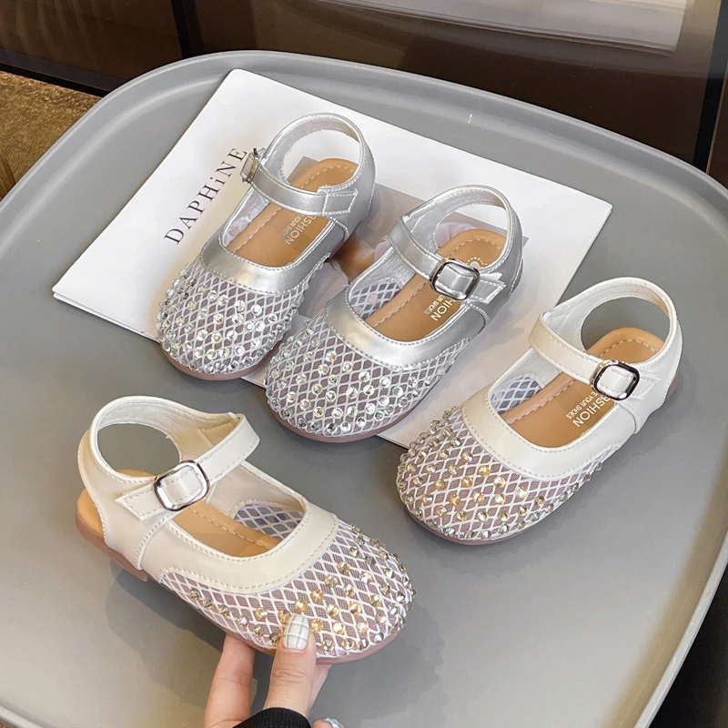 

Kids Sparkly Sequins Sandals for Girls 2025 Summer New Toddler Beach Vacation Shoes Soft Sole Princess Party Wedding Footwear