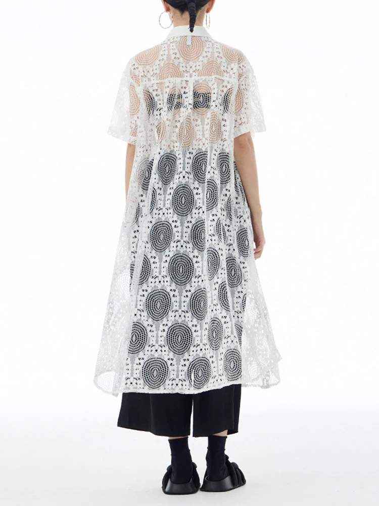 [EAM] Women White Lace Perspective Big Size Long Shirt Dress New Lapel Short Sleeve Fashion Tide Spring Summer 2024 1DH6295