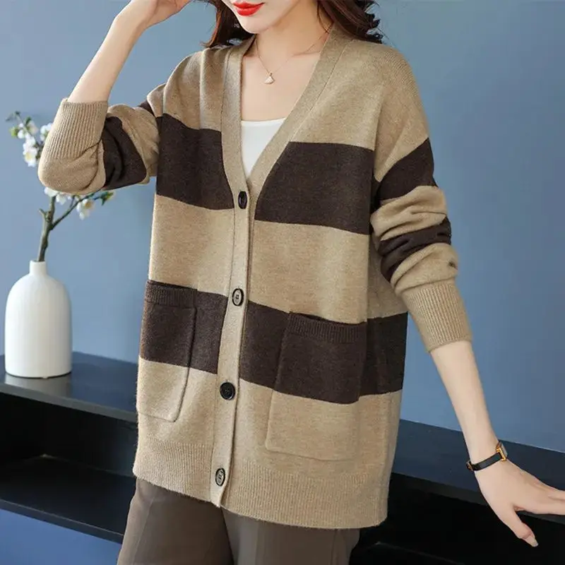 Clothes for Women 2024 Autumn Winter Vintage Striped Button Knitted Cardigan Korean Simple V Neck Long Sleeve Loose Sweater Coat