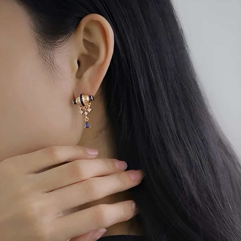 Retro Copper Earrings Paired with Blue Synthetic Zircon Geometric Pendant Earrings for Women's Banquets Parties Jewelry Gifts