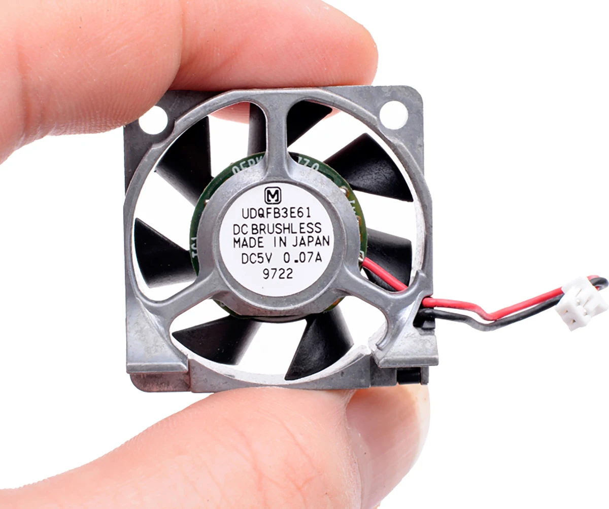 

UDQFB3E61 5V 0.07A 3010 Aluminum Frame High Temperature Resistant Cooling Fan
