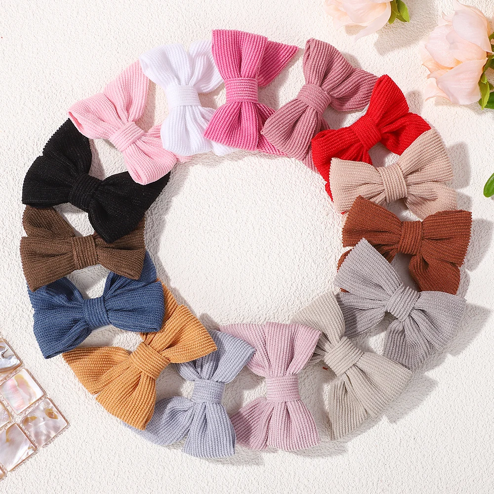 10 Stück Baby Mädchen Haarschleifen Clips 2,7 Zoll zufällige Farben Boutique Haarnadeln Haarspangen Kinder Kopfbedeckung Zubehör Set