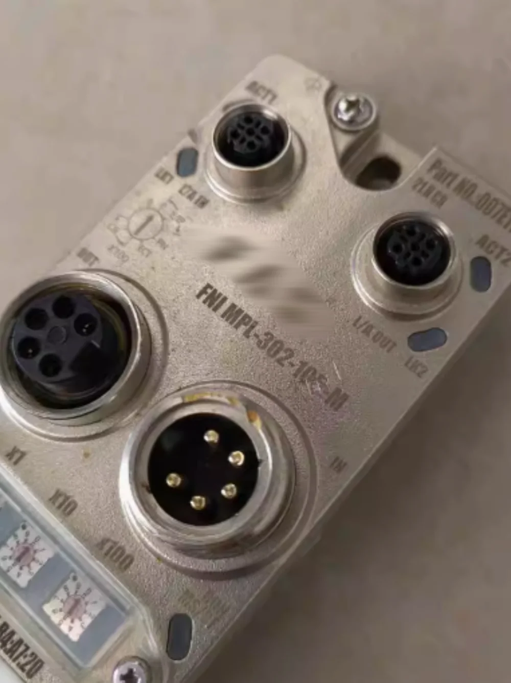 FNIMPL-302-105-M para estación magistral de protocolo múltiple