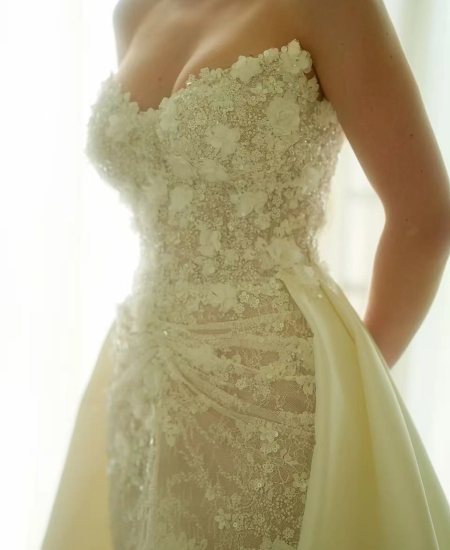 Simple Strapless Mermaid Wedding Dresses 3D Flowers Sequins Bridal Gowns Detachable Train Customized Princess Vestidos De Novia