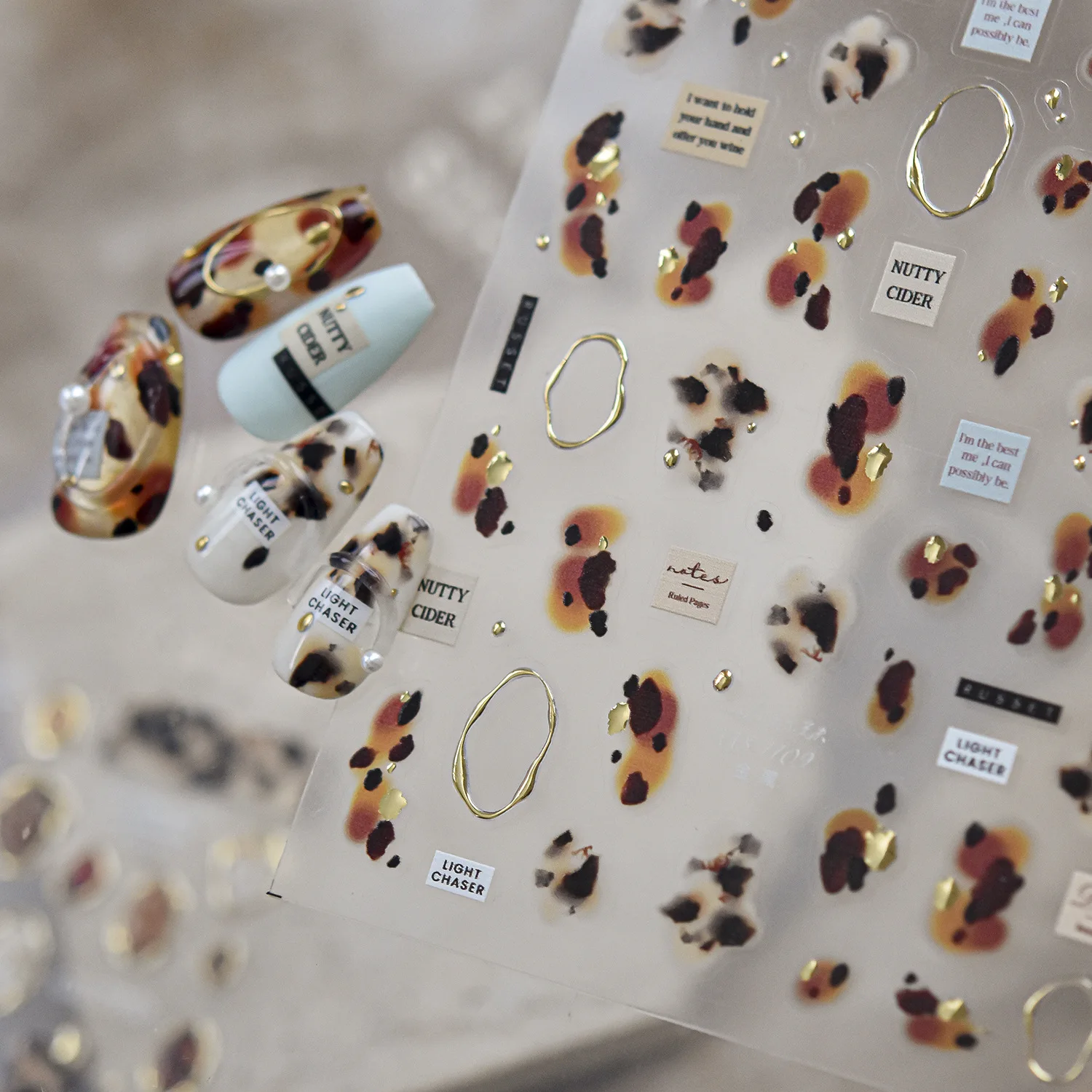 Cool Girl Autumn Winter Styles Gold Ring Leopard Print Amber Gemstone Nail Art Sticker Manicure Designs Decoration Decal MS-1110