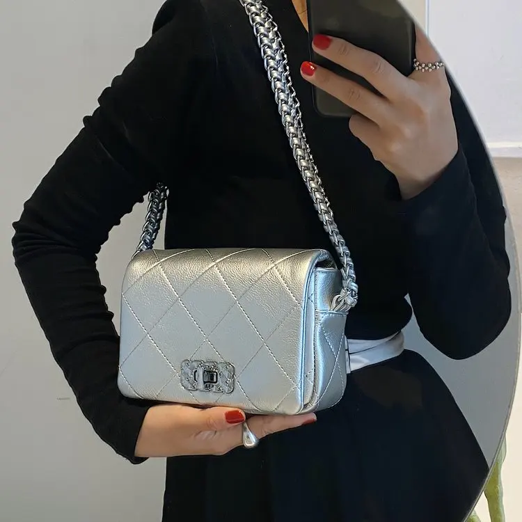 

Vintage Minimalist Diaper Bag For Women Elegant Crossbody Bag Luxury Designer Tote Leather Elegant Everyday Essential