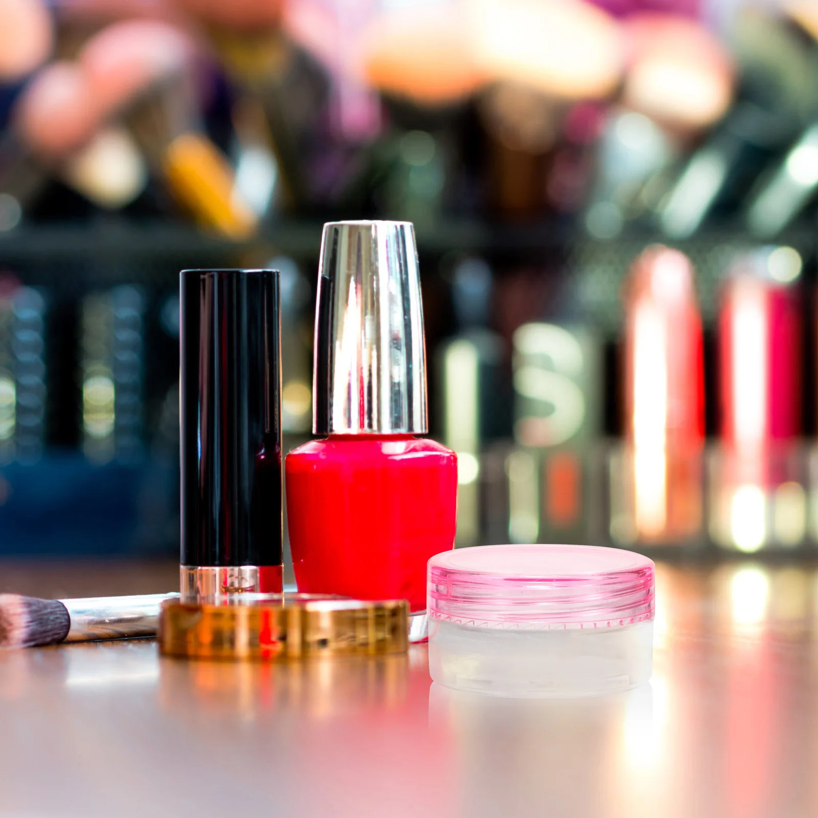 

20Pcs Travel Bottles Mini Empty Cream Containers Leakproof Sealed Refillable Storage Jar for Balms Ointments