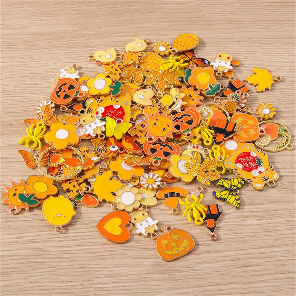 Tusember Mix 10 Stück Charms, Emaille, gelbe Farbe, Serie Tier-Herz-Blumen-Anhänger für DIY-Schmuckherstellung, handgefertigte Accessoires – Detail 3