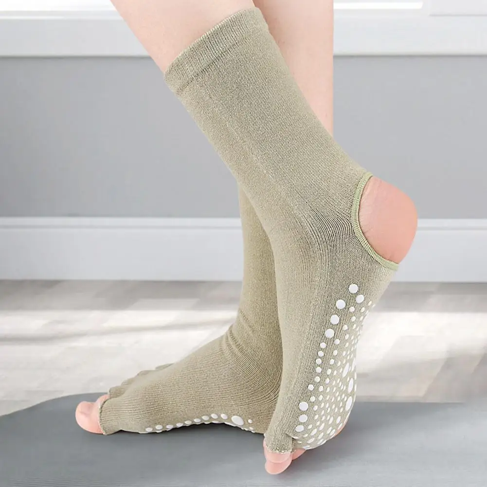 1 Pasang Kaus Kaki Lima Jari Punggung Terbuka Yoga Katun Wanita Kaus Kaki Pilates Olahraga Antiselip Sejuk Sandal Balet Kebugaran Gym Tari ﻿