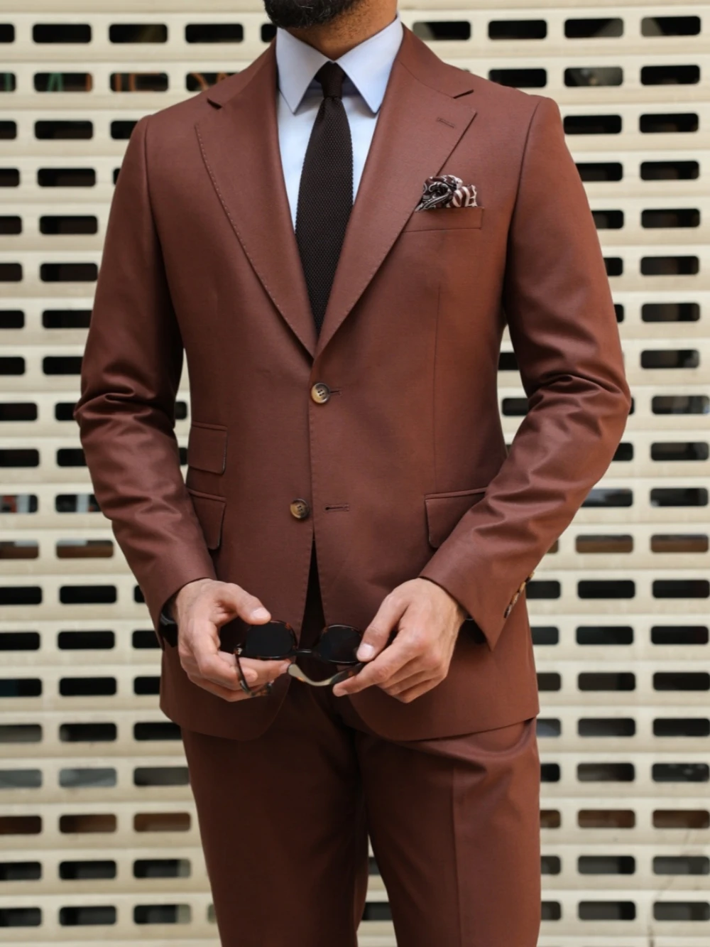 Popular Notched Lapel Men's Suits 2 Pieces Jacket Pants Wedding Groom Sets Autumn Two Buttons Suit Set For Men Formal Man Tuxedo