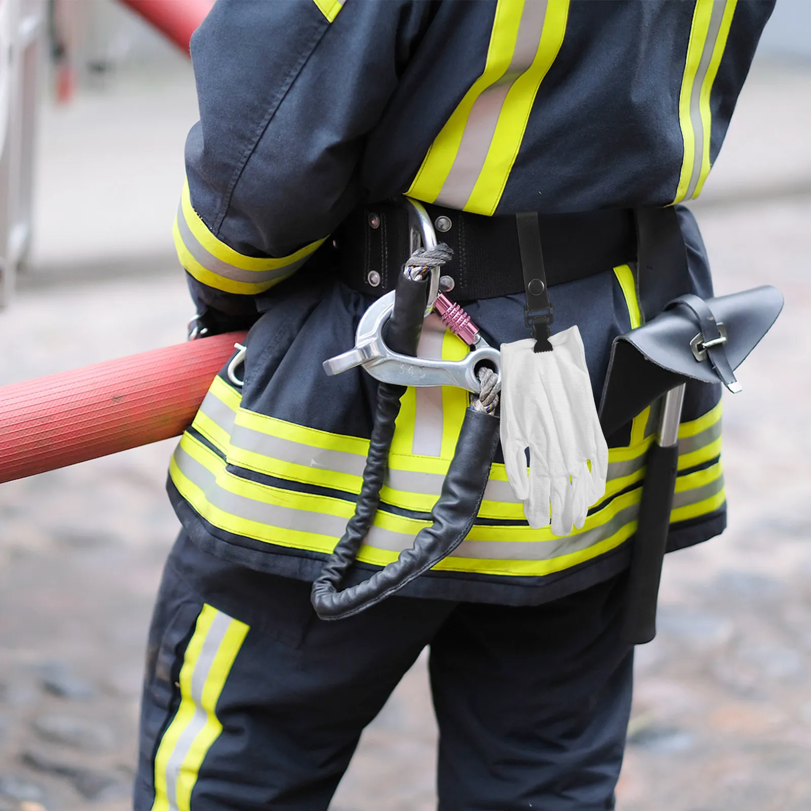 

Portable Anti-Lost Mittens Clip Wear-Resistant Small Size Nonslip for Plastic Gloves Firemen Waist Photographer Use