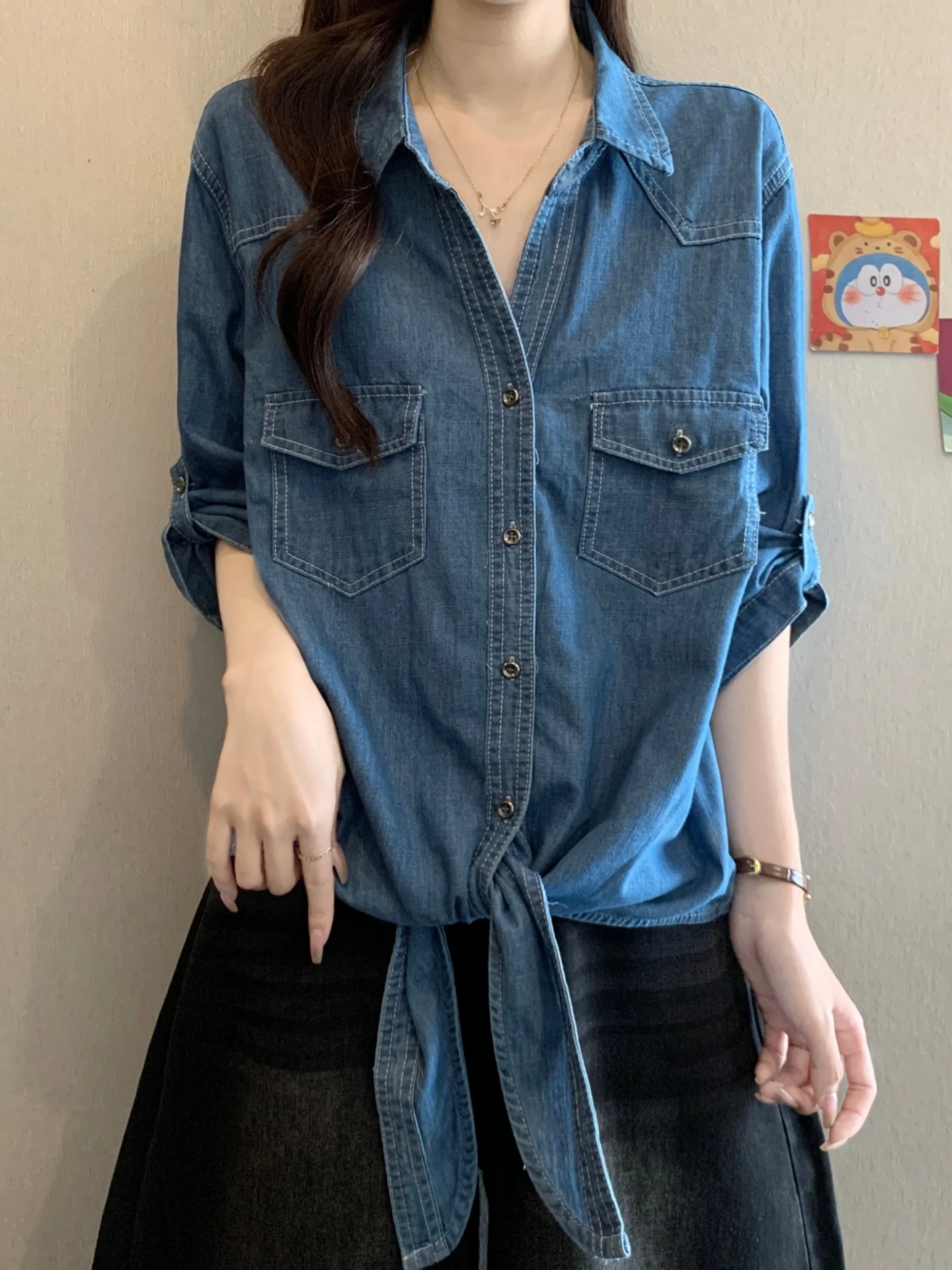 

Hong Kong Style Retro Short Sleeve Denim Shirt Women Summer 2026 plus Size Slimming Design Belted Waist Cinching Top
