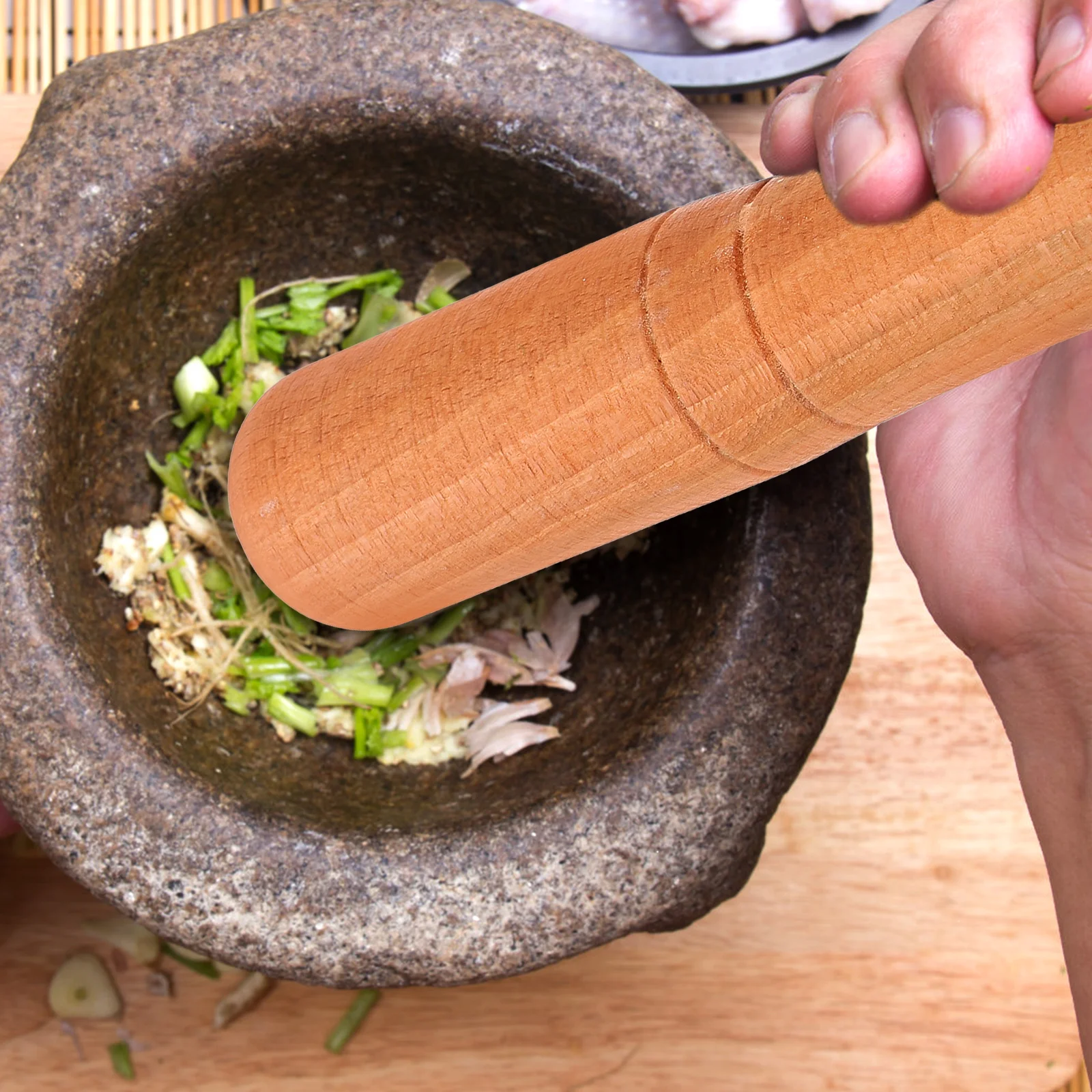 

Wooden Garlic Grater Smooth Round Grinding Mashing Ergonomic Design Manual Kitchen Gadget Garlic Wooden Grinding Rod