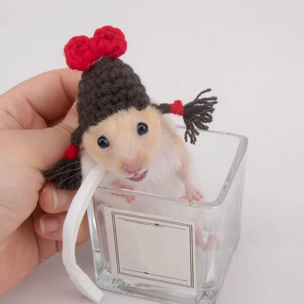 Pet Headdress Cartoon Hamster Hat Soft Handmade Pet Knitted Hat Adjustable Small Pet Caps For Parrot Guinea Pig Hamster