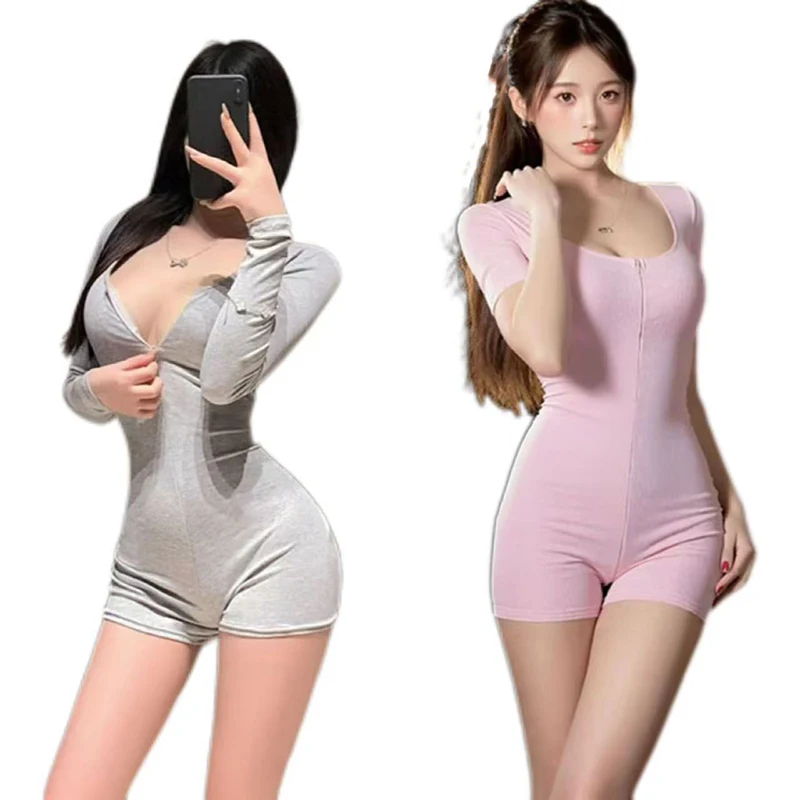 

Sexy Short Yoga Open Crotch Bodysuit Long Sleeve Slim Fit Solid Color V-Neck Female Fitness Shorts Low-Cut Zipper Sportwears
