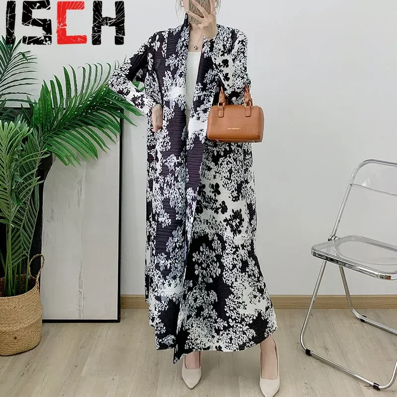 

Pleats Pleated Robe Women Long Jacket Fashion Plus Size Personalized Ethnic Long Coat 2024 Summer New Women Clothing