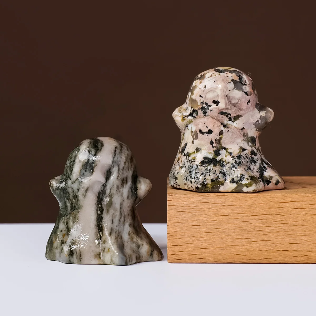 1pc Natural Crystal Ghost Figurine, Hand-Carved Healing Stone Statue, Home Altar, Desk Ornament, Unique Gift for Crystal Lovers