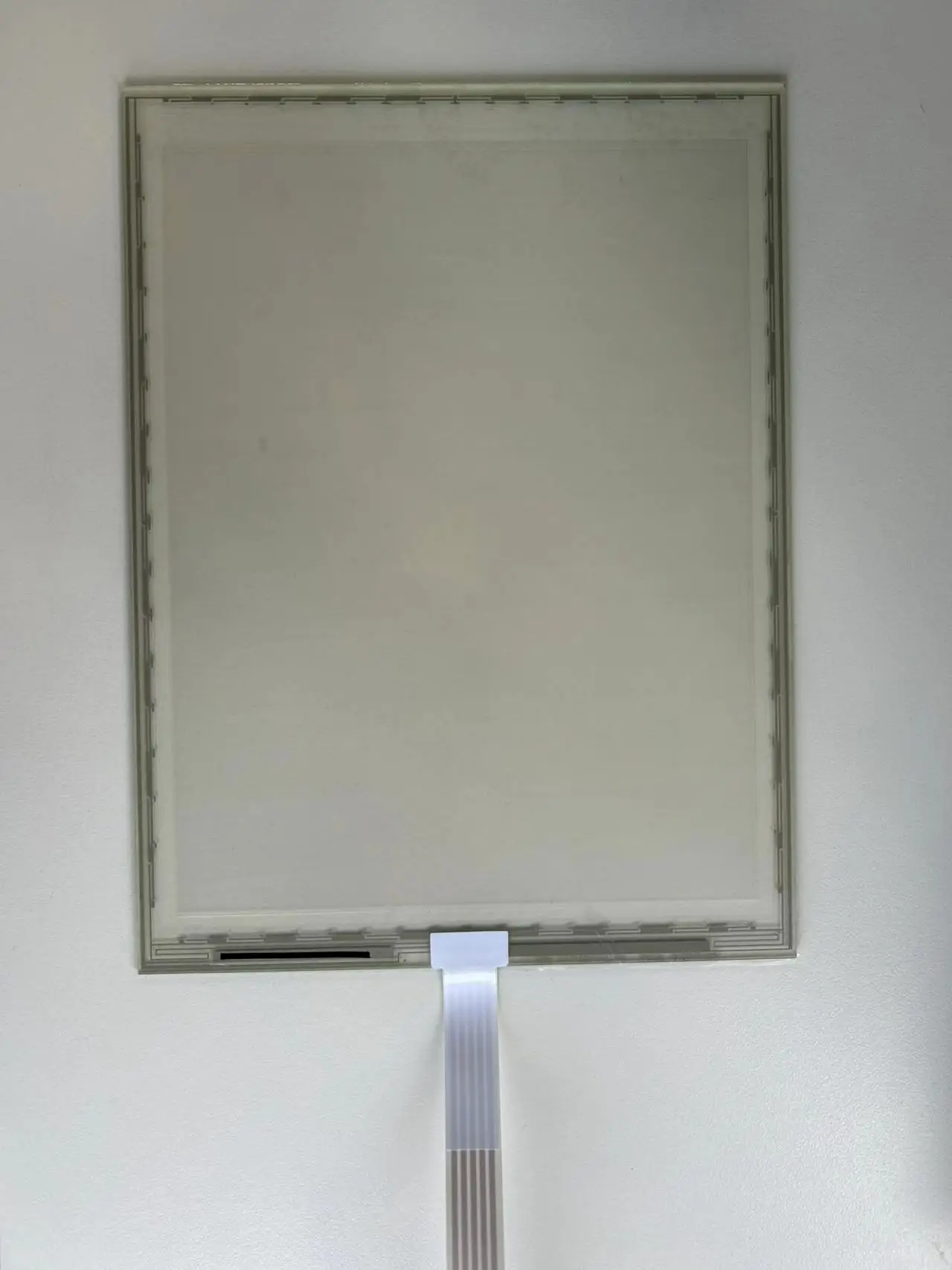 

B104N18AG20-01 TOUCH SCREEN GLASS PANEL