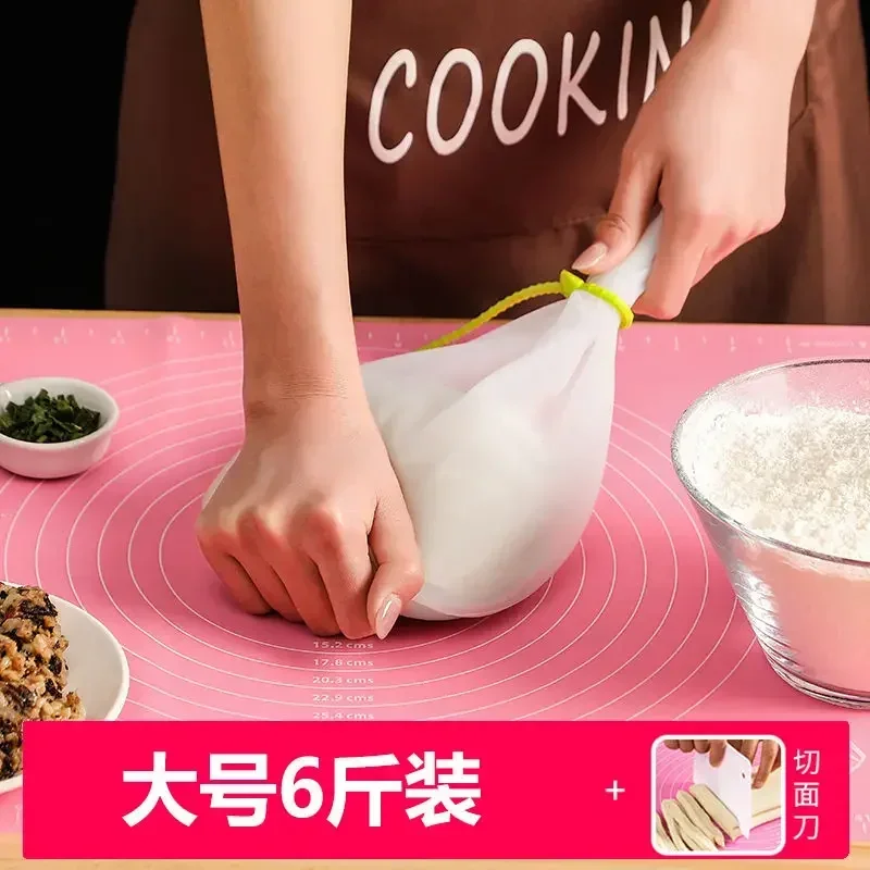 Silicone kneading bag and noodle artifact household hair noodle bag thickening wake up bag non-stick hand kneading thickening