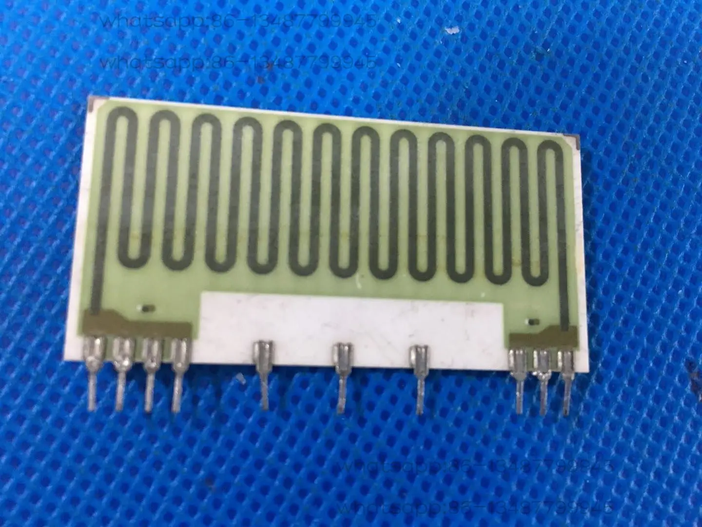 LENZE 8211RH. 1A and 2A and 3A Lentz Inverters Ceramic Sheets Thick Film Start Charging Equalizing Voltage Resistors