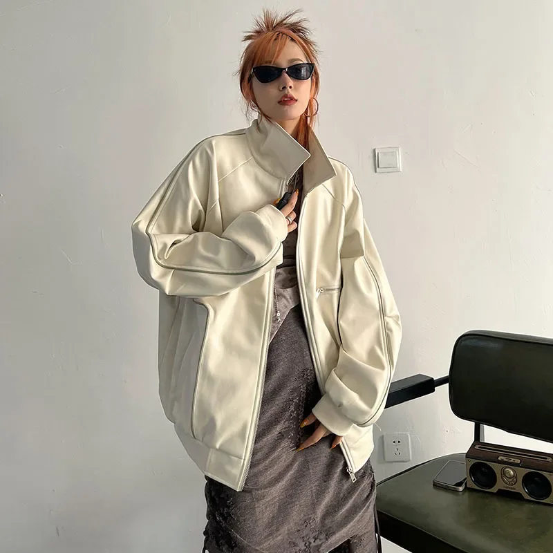 화이트 블랙 라이트 그린 가짜 PU 가죽 코트 루즈 스탠드 칼라 긴 소매 봄 가을 여성 streetwear 패션 바이커 자켓