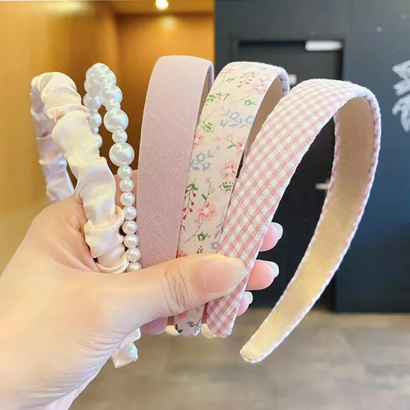 5Pcs Headbands Cute for Women Pearl Headband Floral Padded Headbands Vintage Wide Headband Girls for Bandana Hair Accessories