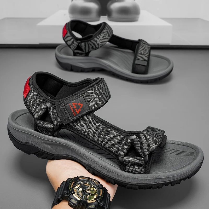 

Men's Leopard Print Sandals Lightweight Walking Shoes Summer Comfortable Sport Outdoor Travel Beach Quick Dry Breathable