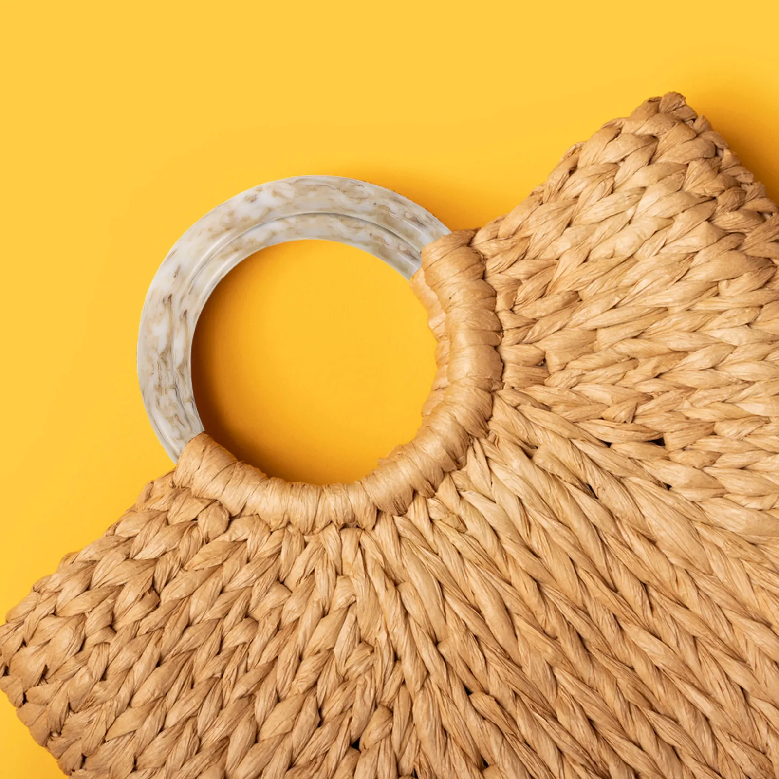 

4Pcs Round Resin Purse Handles D Shaped Handbag Grip Replacement for Crochet Tote Beach Bags Handmade Bag Making