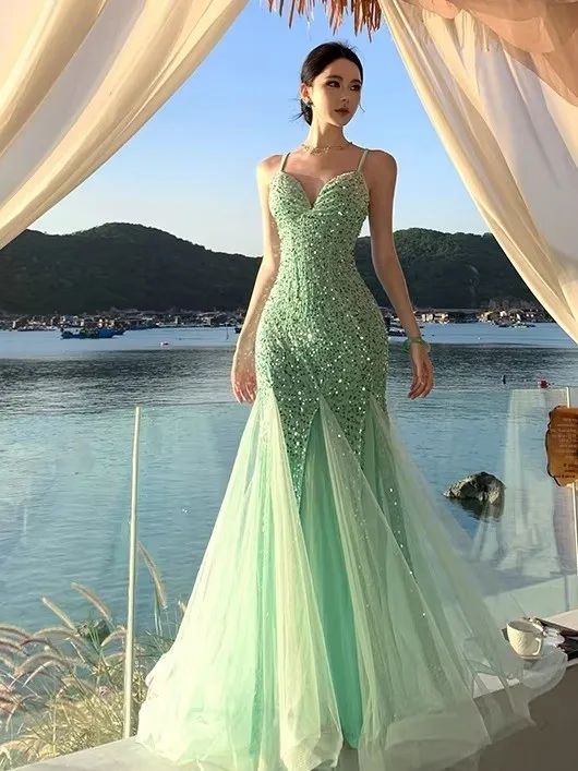 

Chic Long Sequin Dr Cold Tone Slimming Birthday Par Cisas Gown One oulder Strap High Waist Polyester Fiber