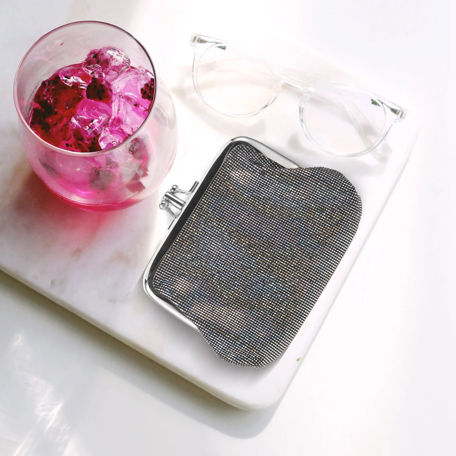 

Vintage Mini Wallet Retro Kiss Lock Clasp Alloy Coin Pouch Women Purses Small Change Holder Purse for Girls Ladies Evening