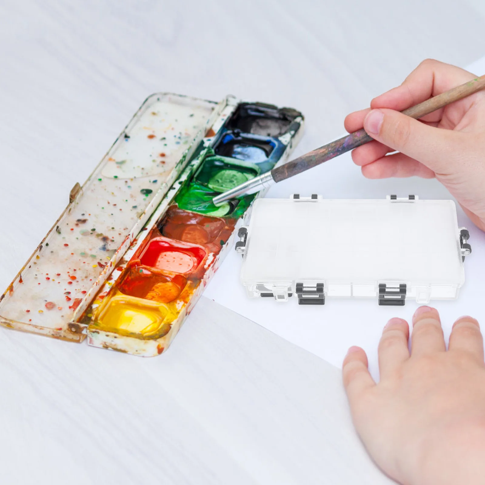 

Watercolor Humidor Palette Empty Holder for Artist Student Compartments Color Mixing Box Pigment Tin Paint Trays ABS Material